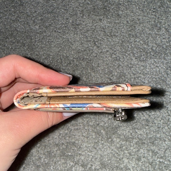 Relic Small Wallet - Picture 5 of 7